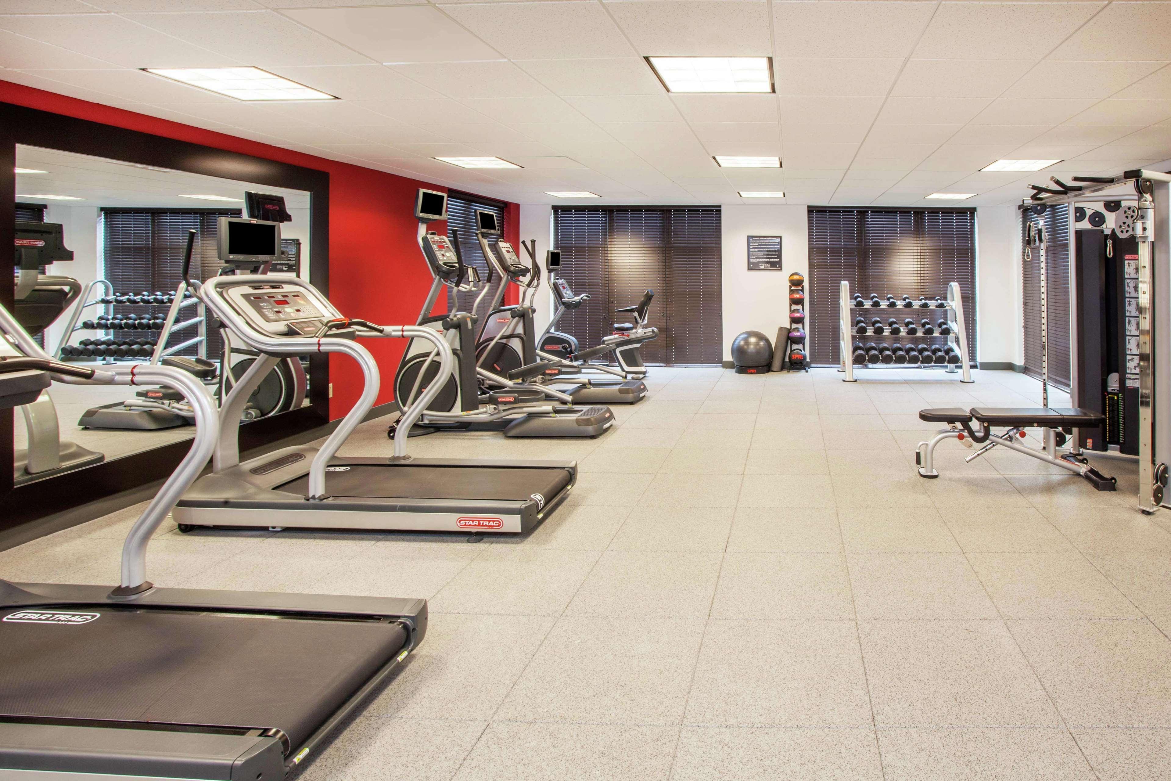 Homewood Suites By Hilton Munster Εξωτερικό φωτογραφία